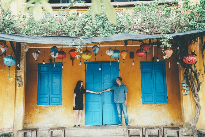 Hoi an Walking Tour With a Personal Photographer - Meeting and Pickup Details