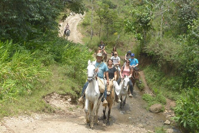 Horseback Riding Tour and Visit to Tablón, Chaquira, Pelota, and Purutal
