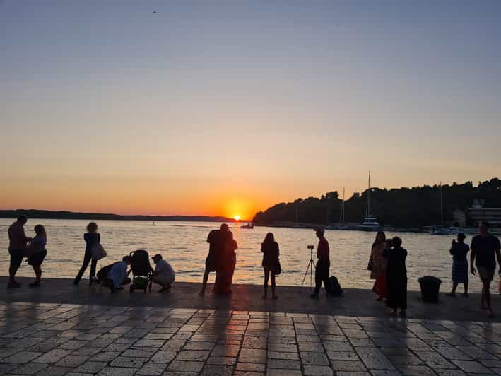 Hvar: Sunset Tour With a Speedboat - Overview of the Sunset Tour