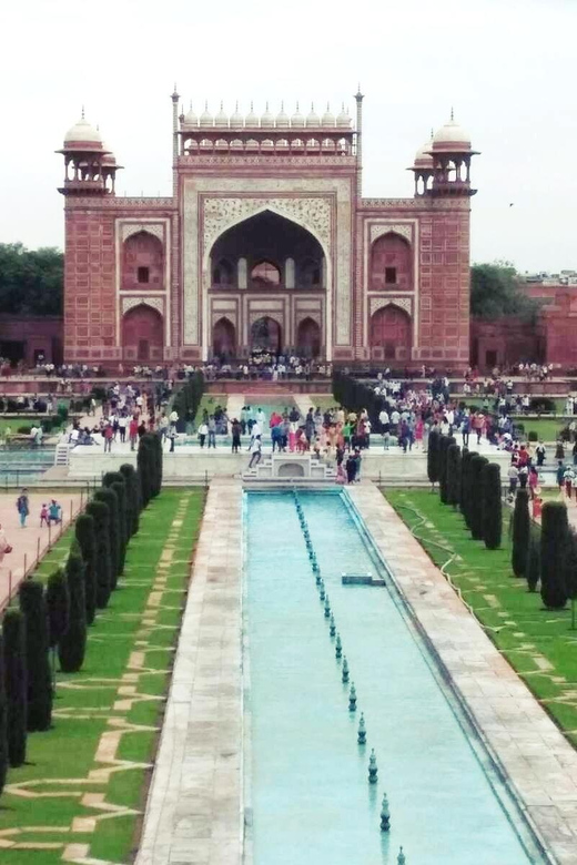 Hyderabad Agra Same Day Private Trip With Return Flights - Trip Overview