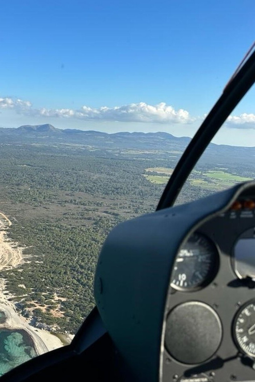 Ibiza: Breathtaking Helicopter Flight Es Vedra/Formentera