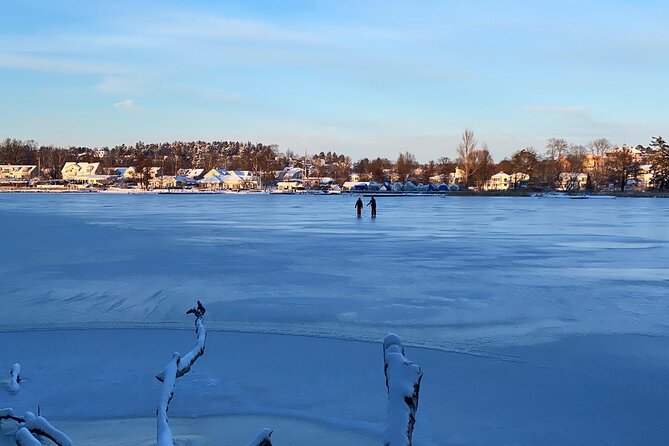 Ice Skating Small-Group in Lake Drevviken