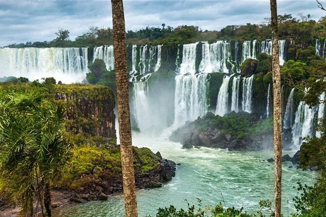 Iguazú Falls Private Full Day Tour - Travel Logistics