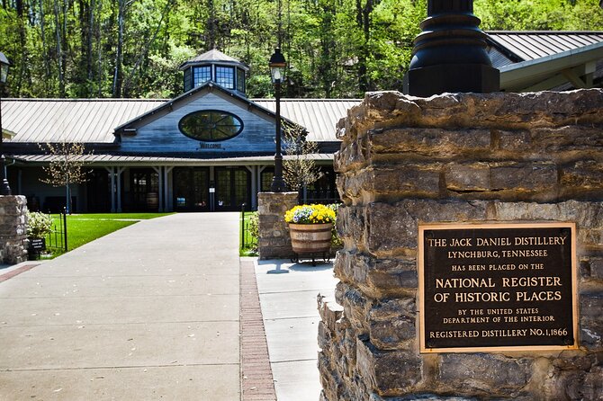Jack Daniels Distillery Tour & Tasting, Lynchburg Stop & Slushy