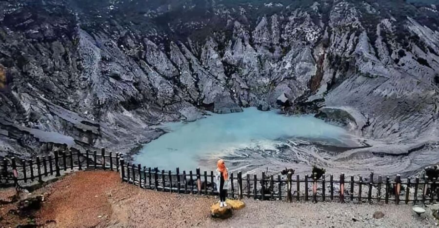 Jakarta : Volcano, Indonesian Coffee Production, Hot Spring - Tour Overview and Details