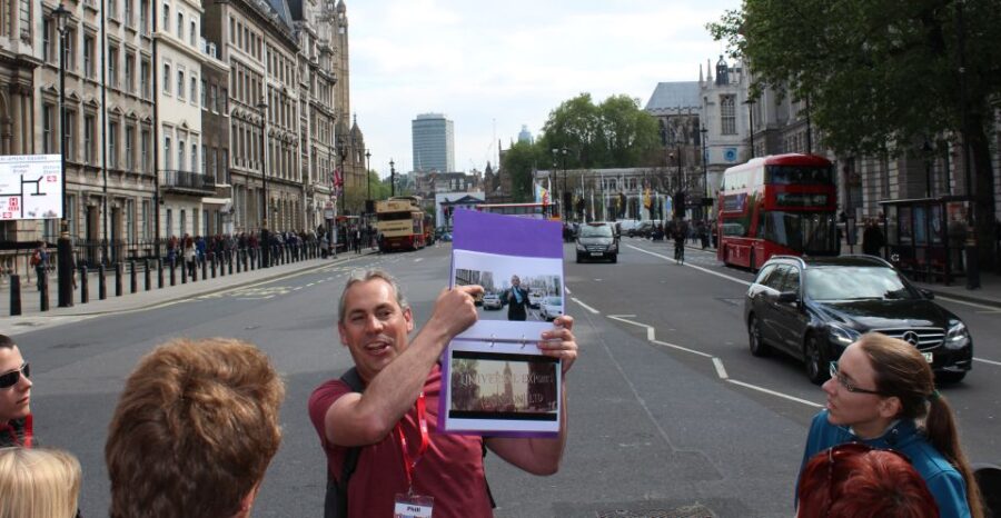 James Bond Shooting Locations 2-Hour Walking Tour of London
