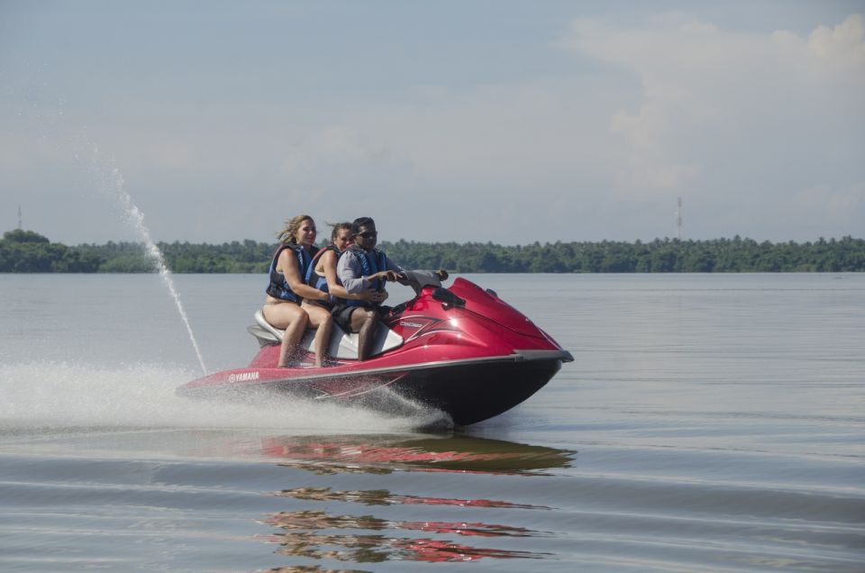 Jet Skiing in Bentota - Activity Details