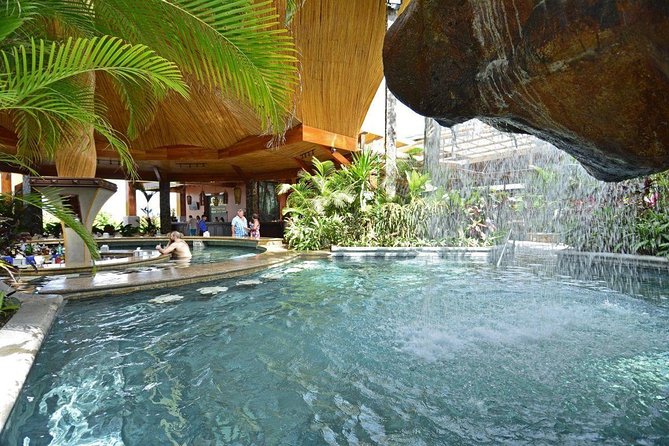 Jungle & Islands Expedition 5 Days Vacation Package