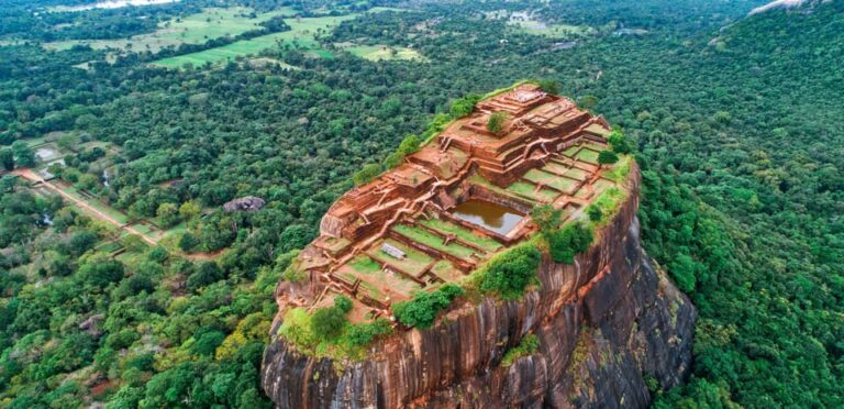 Kandy to Sigiriya Drop – By Tuk Tuk – Sigiriya