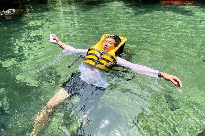 Kayak at Klongnamsai (Klong Root)
