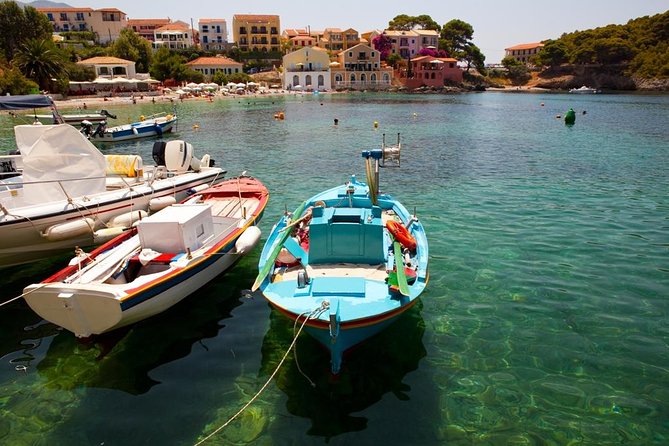 Kefalonias Natural Retreat: Castles, Hamlets, & Seaside Delights