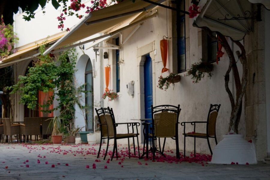 Kos: First Discovery Walk and Reading Walking Tour