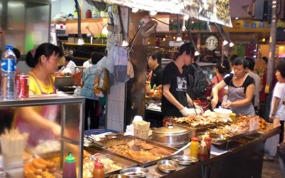 Kunming Evening Food Tour With Locals - Highlights and Experiences