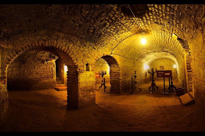 Life and Death in the City of Kings – Unique Experience!