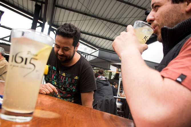 Lights, Pisco & Fun: Night City Tour Plus Pisco Tasting