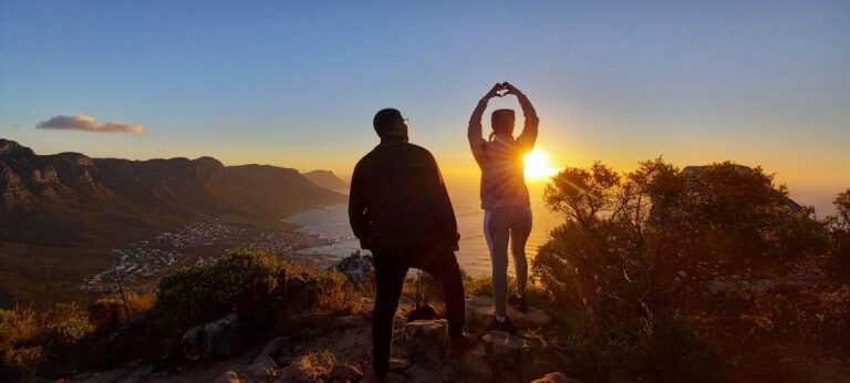 Lions Head: Hiking Sunrise or Sunset French Speaking Guide