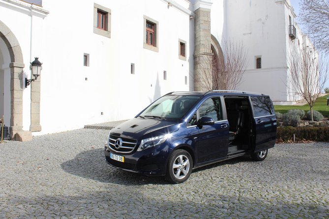 Lisbon Private Transfer to Airport Departures