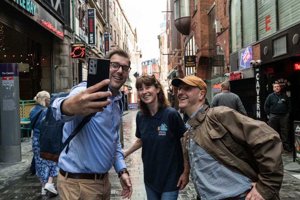 Liverpool: City and Cavern Quarter Walking Tour - Exploring Liverpools Iconic Landmarks