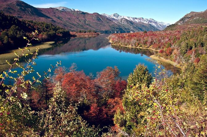 Los Baqueanos Lake Gutierrez Horseback Riding