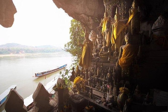 Luang Prabangs Beauty & Heritage in 1 Day – All-Inclusive Tour