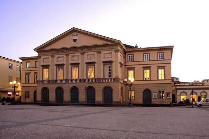 Lucca Highlights Private Walking Tour
