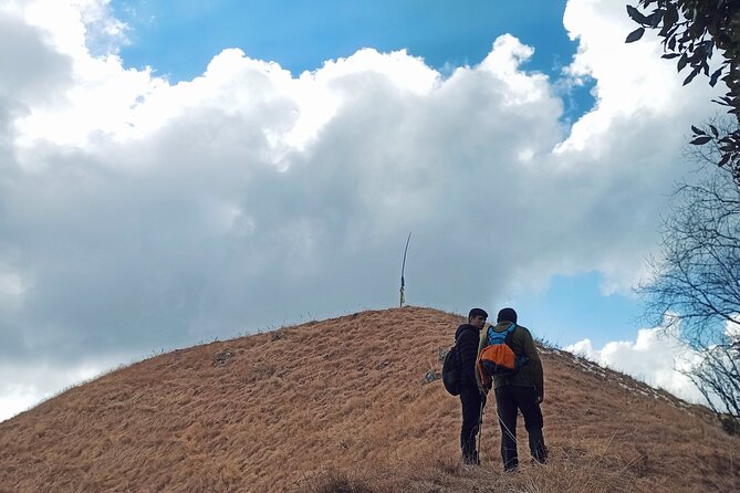 Luntsu Top – a Devalsari Getaway