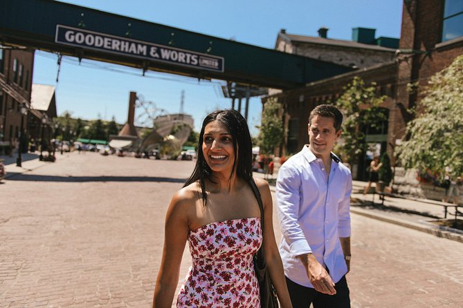 Luxury Small-Group Toronto City Tour
