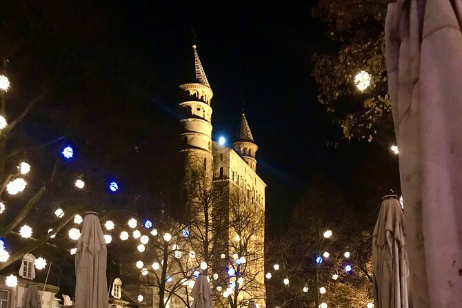 Maastricht Christmas Evening Sightseeing Tour