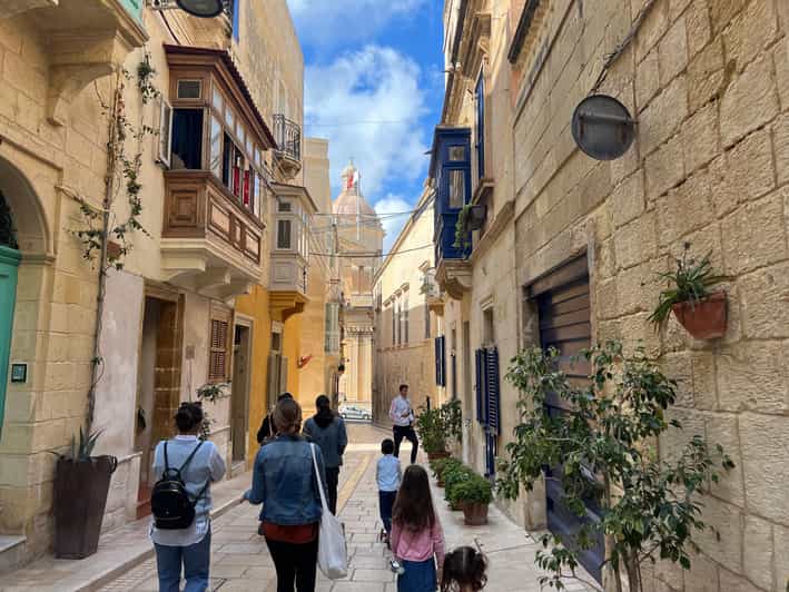 Malta: Three Cities Walking Tour Incl Inquisitors Palace - Overview of the Tour