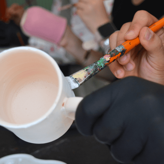Marrakech : Ceramic Painting Workshop