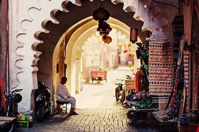 Marrakech Guided Tour With Transport & Lunch