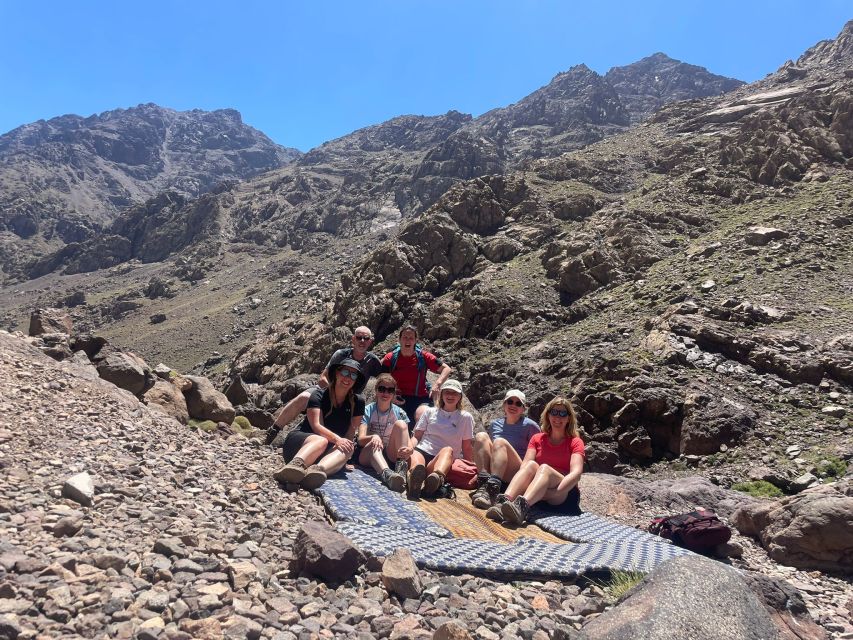 Marrakesh: Berber Villages, Atlas & Green Valleys 4-Day Trek