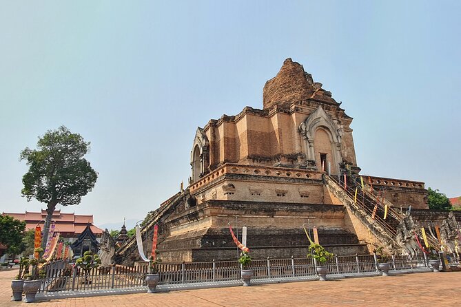 Mastering Chiang Mai Temples in Halfday – Visit 7 Temples