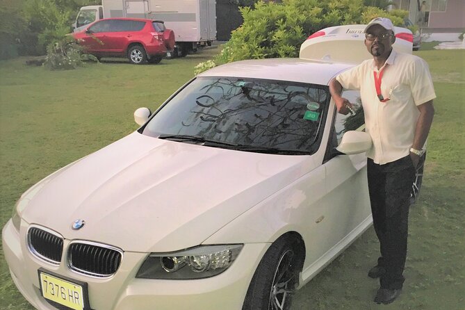 MBJ Round Trip Airport Transfer to Grand Palladium & Lady Hamilton, Lucea Jm - Comfort and Convenience