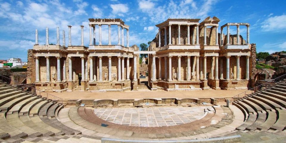 Merida: Roman Theater and Amphitheater Guided Tour - Highlights of the Experience