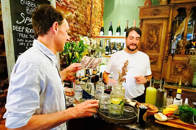 Mixology Experience: Taste & Mingle at Cape Towns Famous Gin Bar