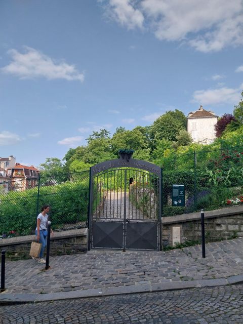Montmatre Walking Tour: the Essential Highlights+ - Tour Overview
