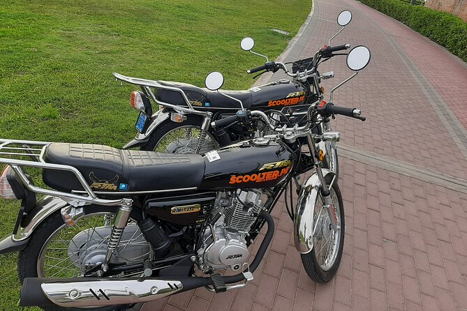 Motorcycle Scooter Rental in Lima - Included Rental Features