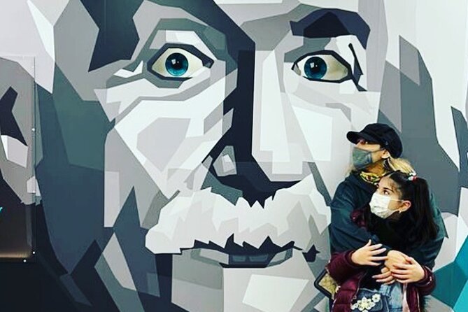 Museum of Illusions Montreal – 70+ Illusions to Explore