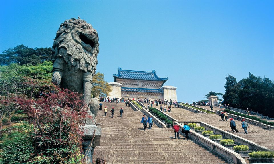 Nanjing: Private Customized City Highlights Tour With Lunch - Tour Overview and Pricing