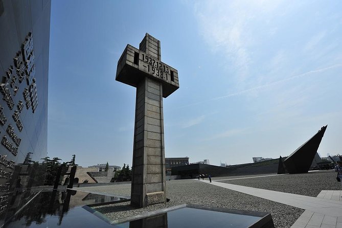 Nanjing Private Day Tour of the Republic Era With Lunch