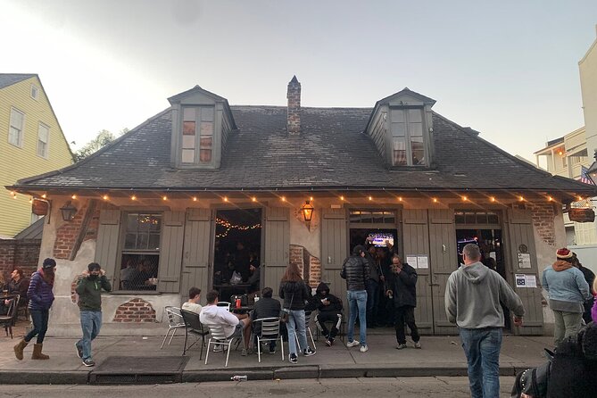 New Orleans Historic Haunted Bar Crawl