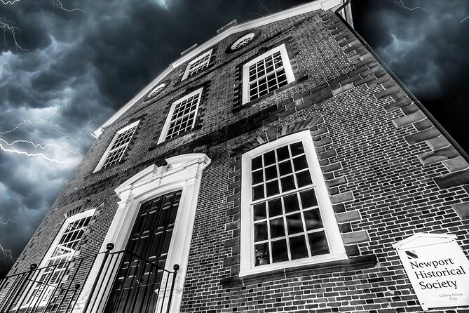 Newport Ghosts: Seaside Hauntings and Hags Tour - Tour Overview