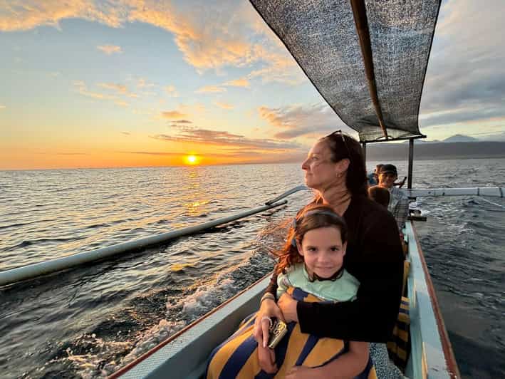 NORTH BALI : Dolphin Watching and Hot Spring Tour