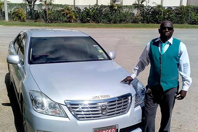 Ocho Rios Hotels Private Roundtrip Airport Transfer From Kingston Airport (Kin)