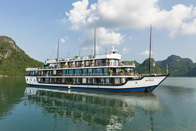 Off The Beaten Track to Halong Bay & Lan Ha Bay on 5 Star Cruise - Unique Destinations Explored