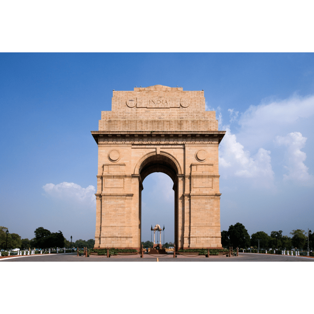 Old and New Delhi Private Day Tour by Car With Options