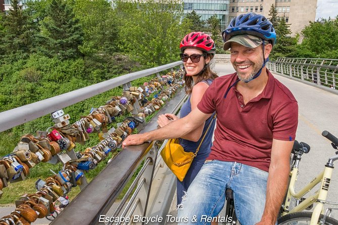 Ottawa Highlights 3.5 Hour Bike Tour