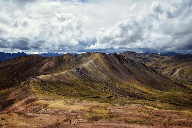 Palccoyo Rainbow Mountain From Cusco With Transfers and Lunch - Overview of Palccoyo Rainbow Mountain