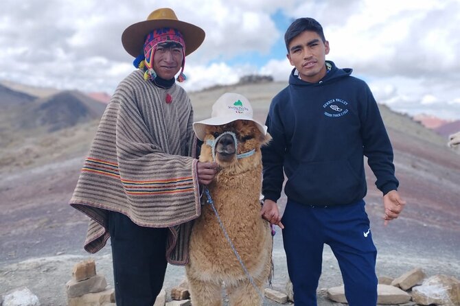 Palcoyo Mountain Private Full Day Trek
